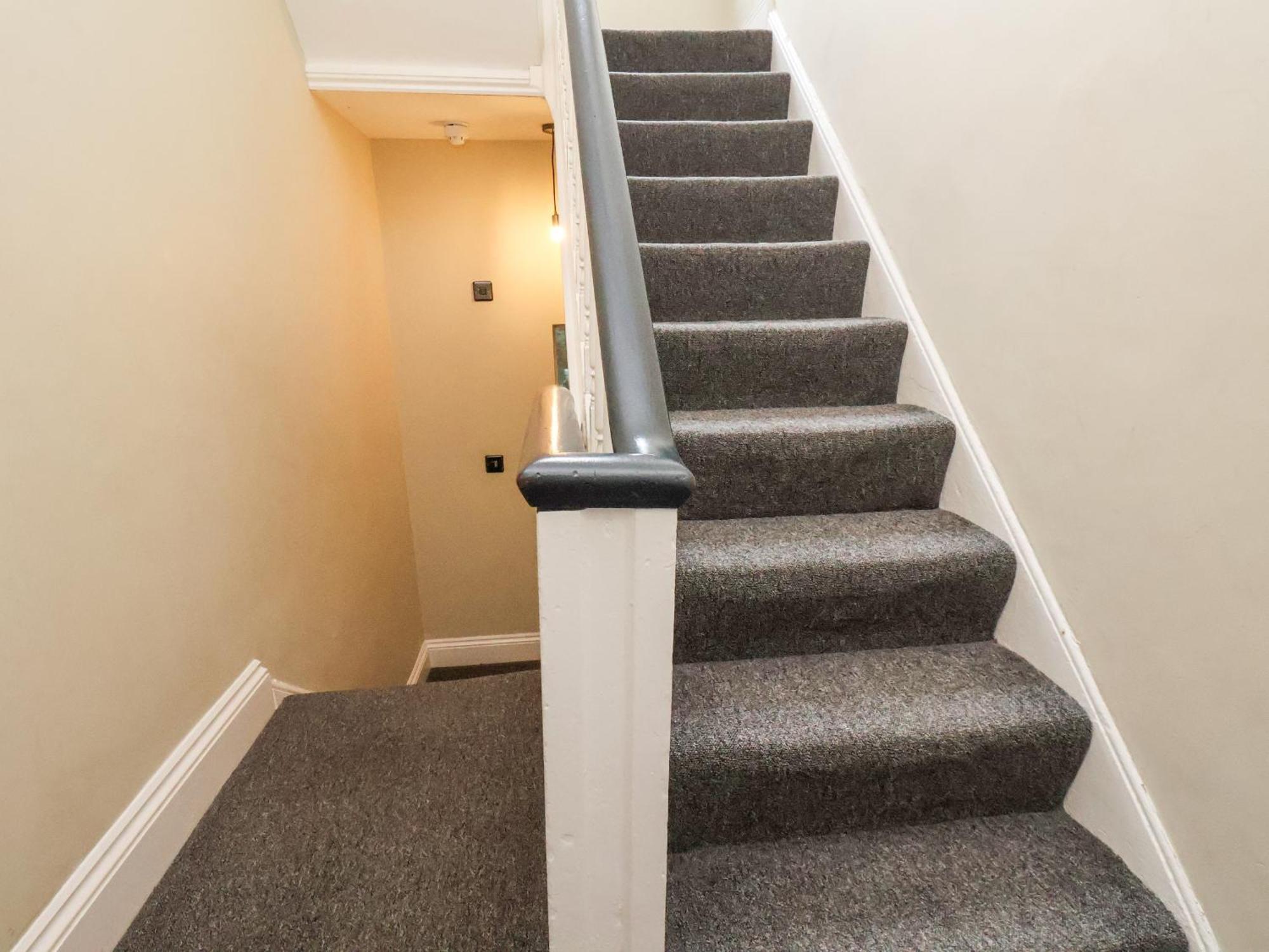 23 Trafalgar Square * Scarborough